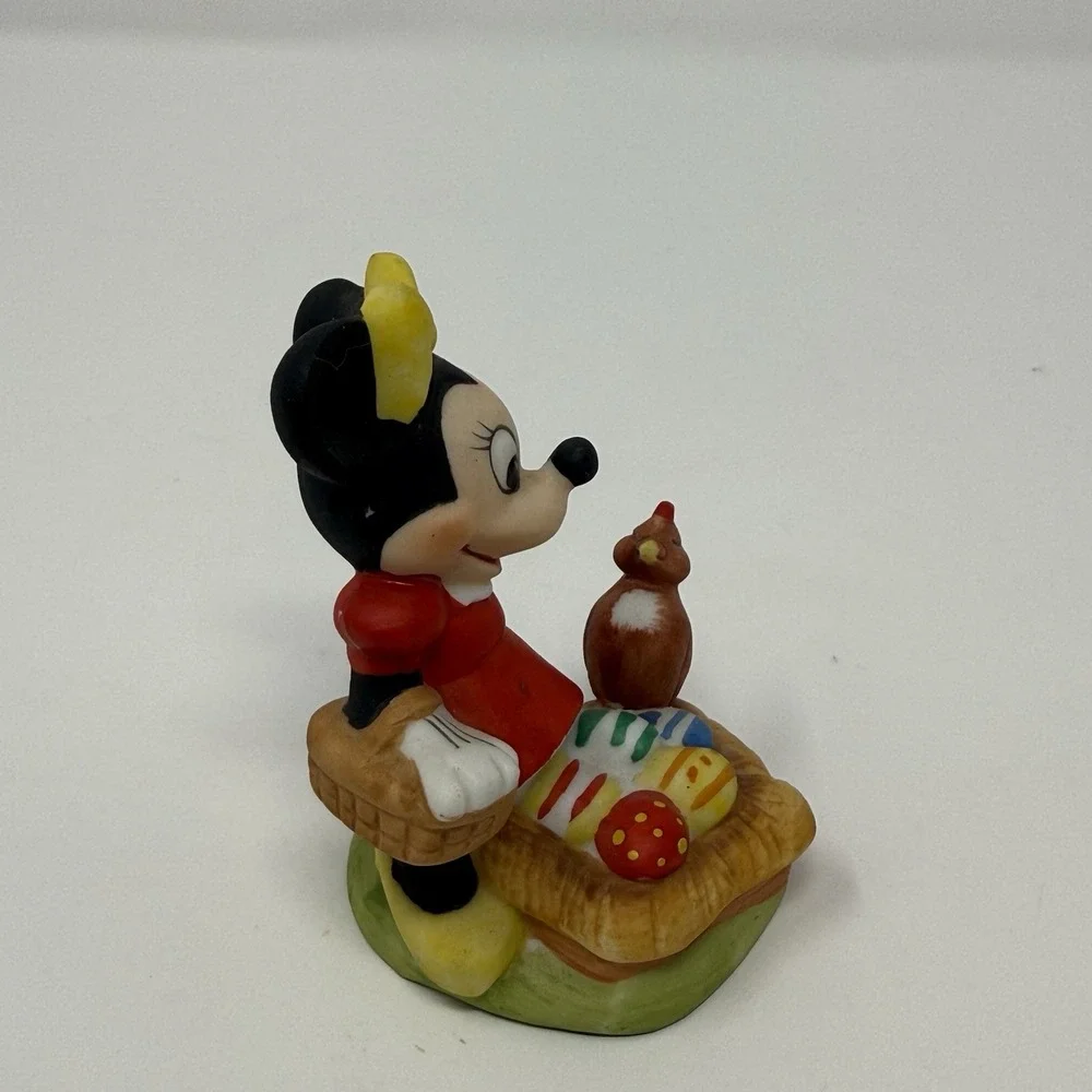 Walt Disney Prod Vintage Minnie Mouse Easter Egg & Chicken Bisque Figurine 2.5